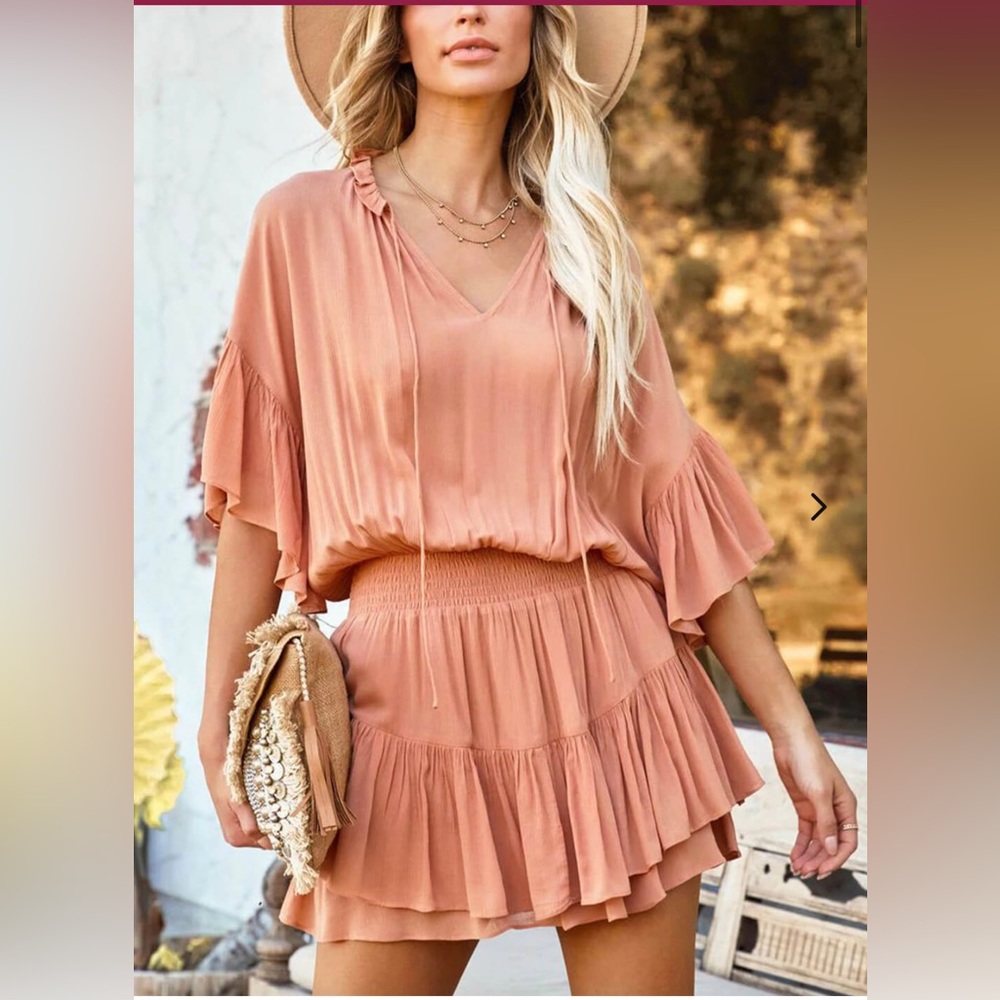 V-neck loose dress. Size L
